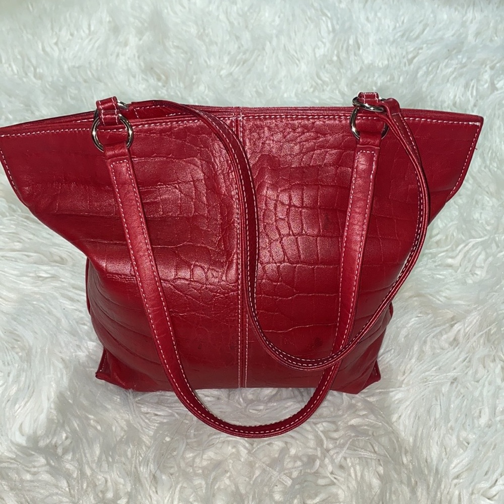 ‼️ Red Leather Purse - Picture 1 of 7